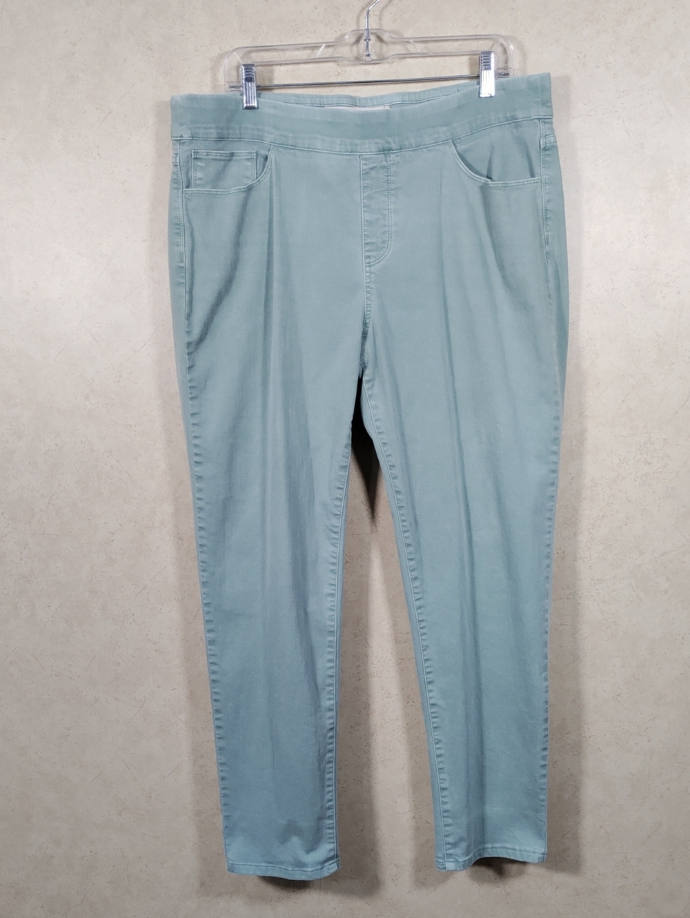 H196 Soft Surroundings Sage Green Pull On Elastic Waist Jeans XL